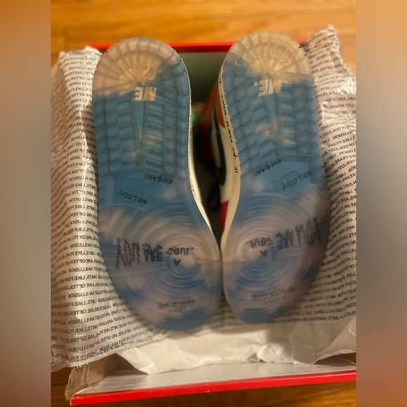 Melody Ehsani x Air Jordan 1 Mid ‘Fearless’ (WMNS) - Picture 5 of 9